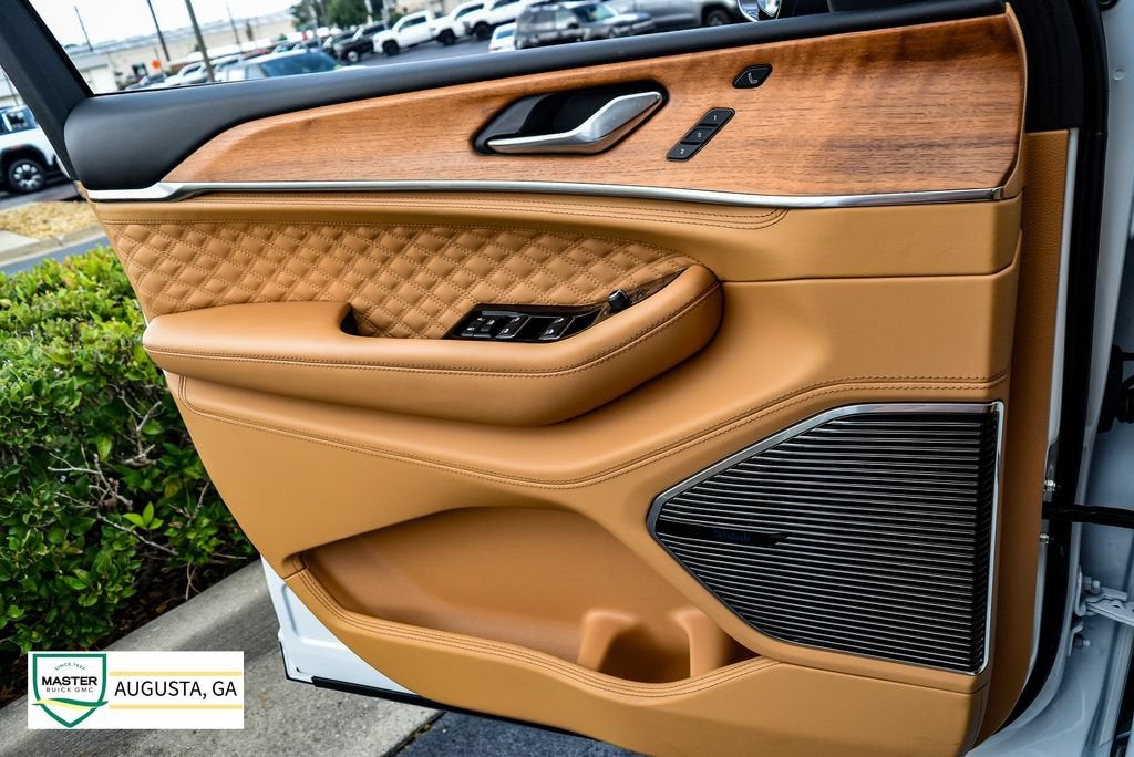 2025 Jeep Grand Cherokee L Summit Reserve