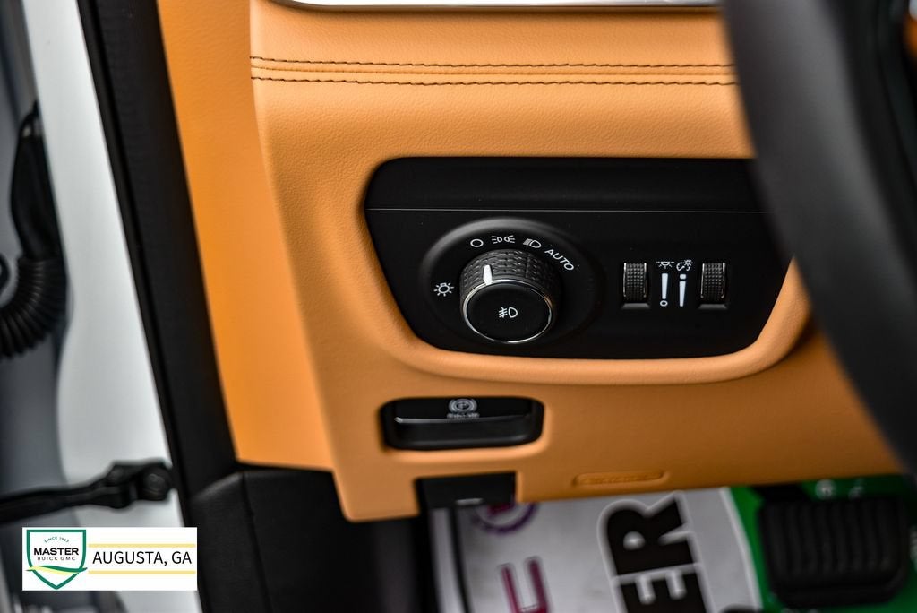 2025 Jeep Grand Cherokee L Summit Reserve