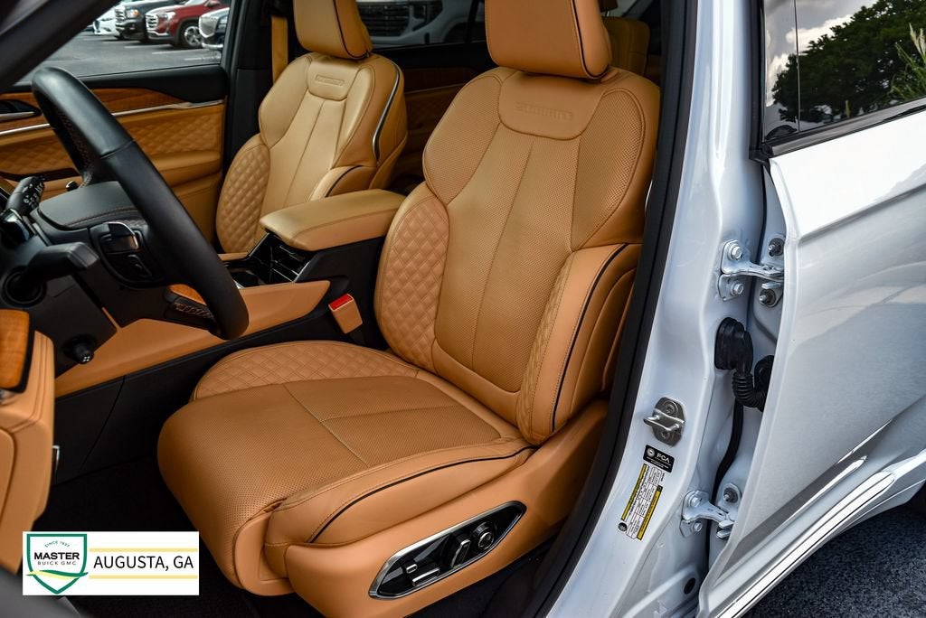 2025 Jeep Grand Cherokee L Summit Reserve