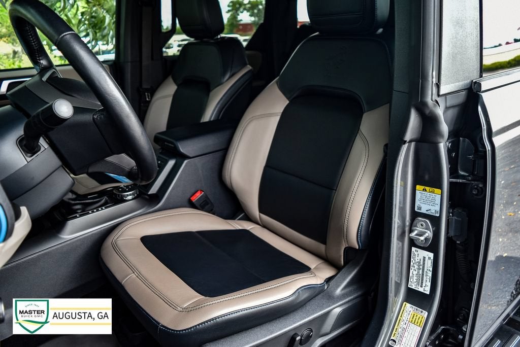 2022 Ford Bronco Base