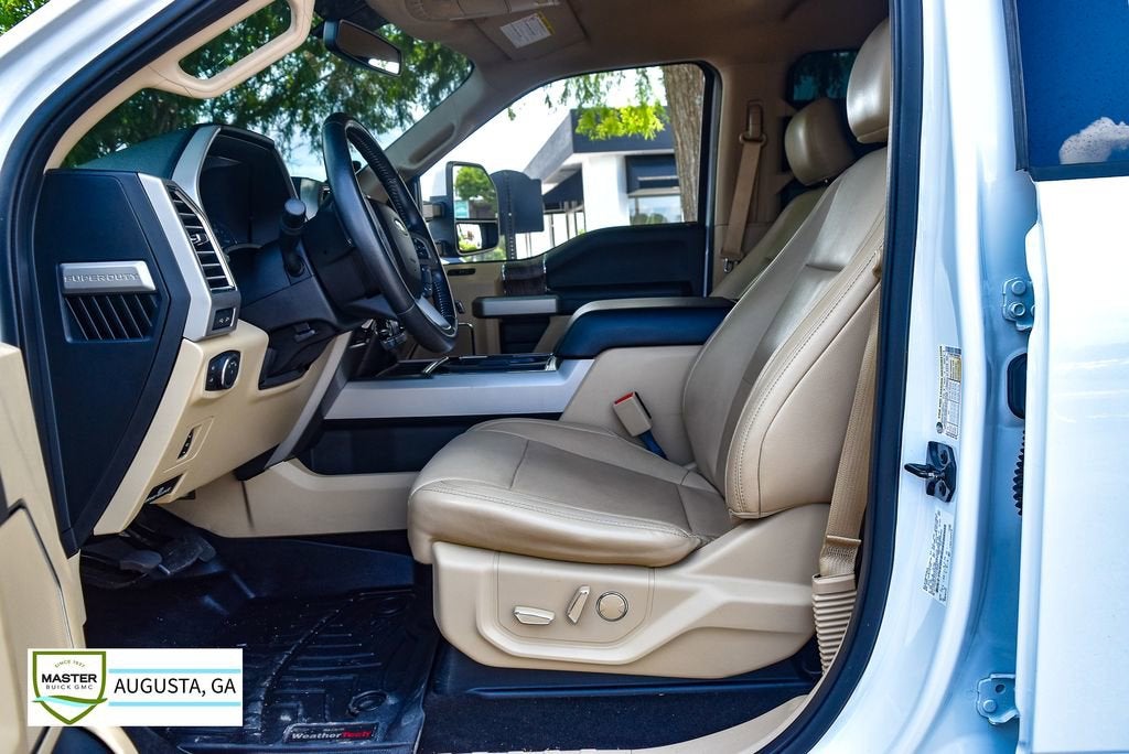 2017 Ford Super Duty F-250 SRW Lariat