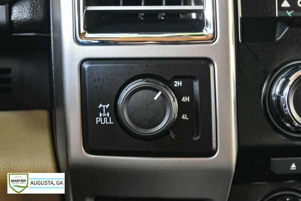 2017 Ford Super Duty F-250 SRW Lariat