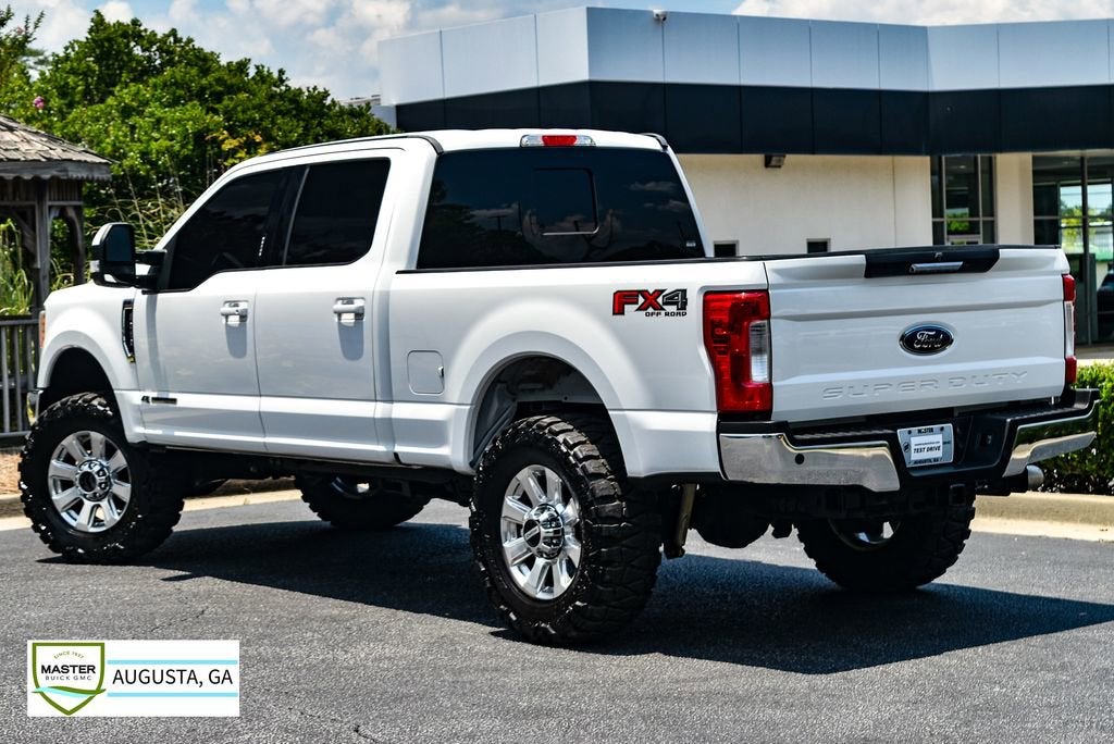 2017 Ford Super Duty F-250 SRW Lariat