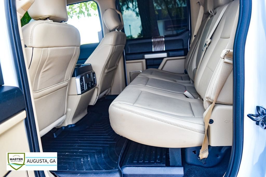 2017 Ford Super Duty F-250 SRW Lariat
