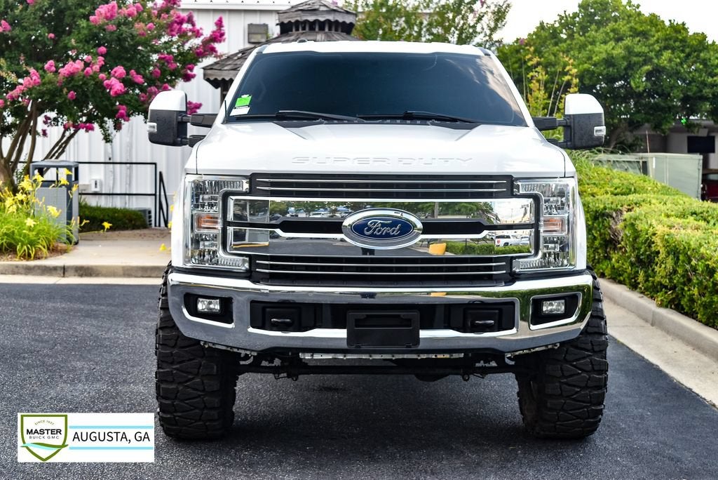 2017 Ford Super Duty F-250 SRW Lariat