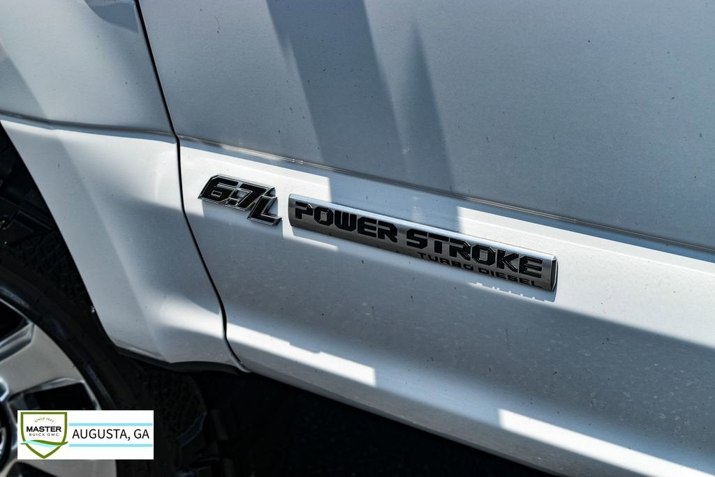 2017 Ford Super Duty F-250 SRW Lariat