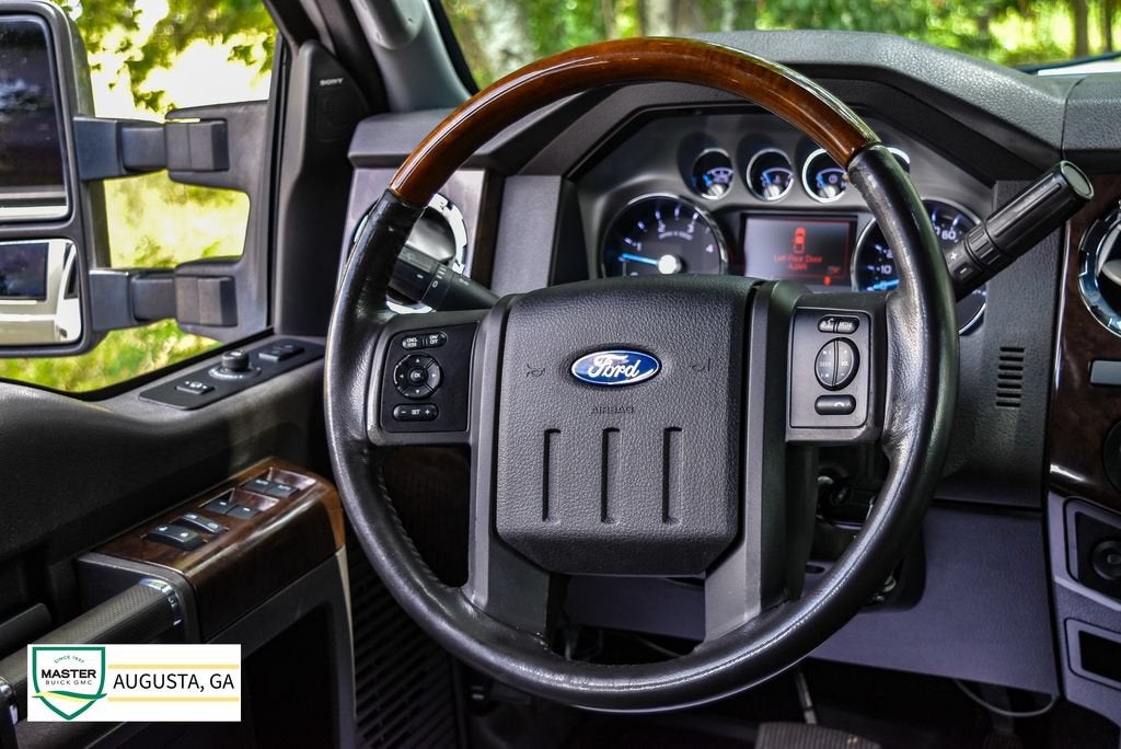 2016 Ford Super Duty F-250 SRW Lariat