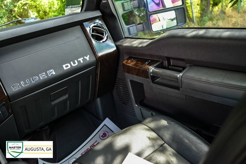 2016 Ford Super Duty F-250 SRW Lariat