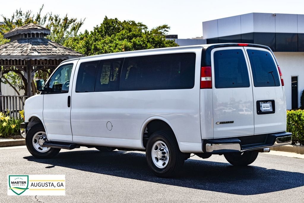 2019 Chevrolet Express Passenger 3500 LT