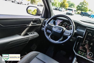 2025 GMC Acadia AT4