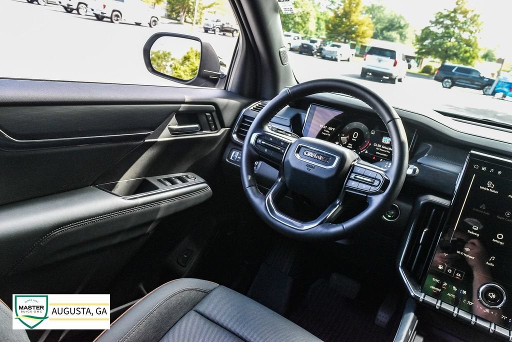 2025 GMC Acadia AT4