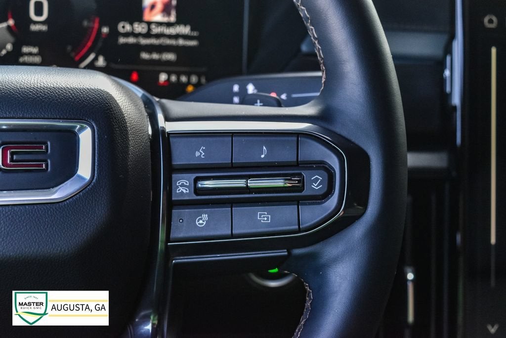 2025 GMC Acadia AT4