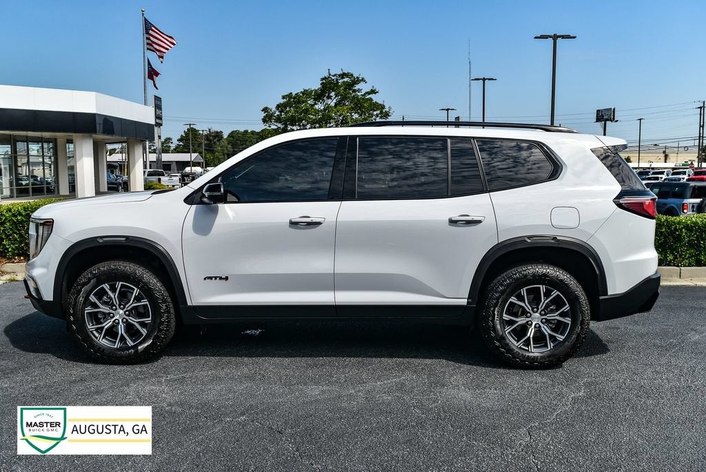 2025 GMC Acadia AT4