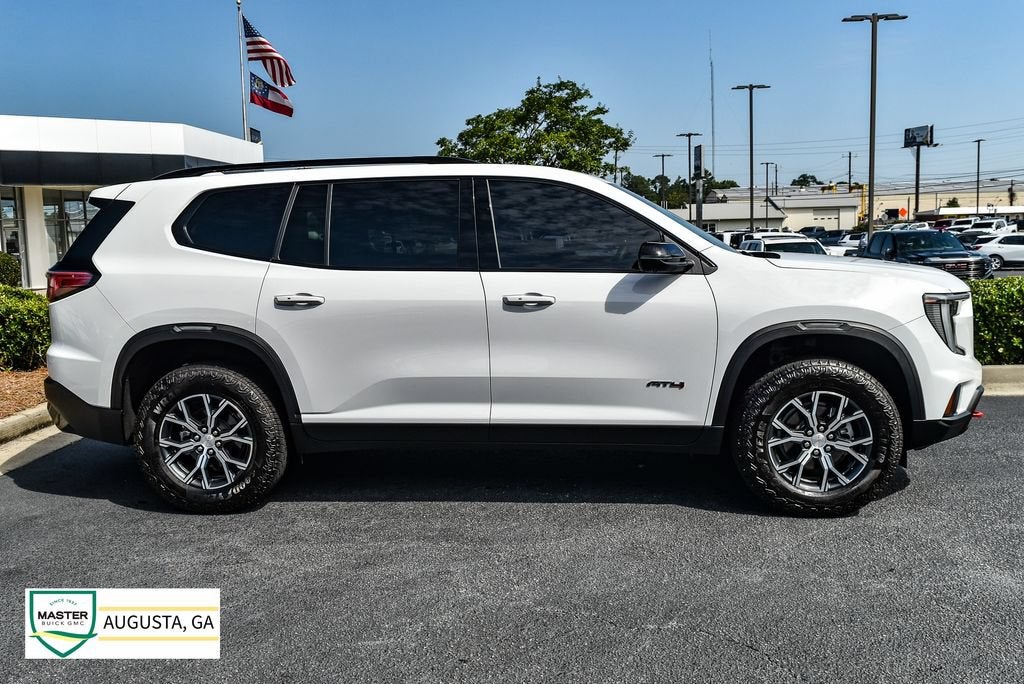 2025 GMC Acadia AT4