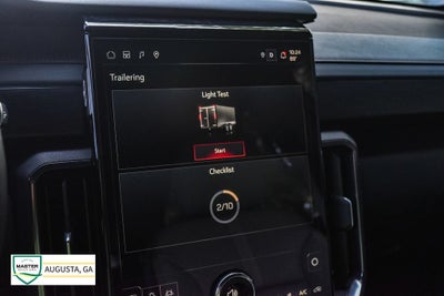 2025 GMC Acadia AT4