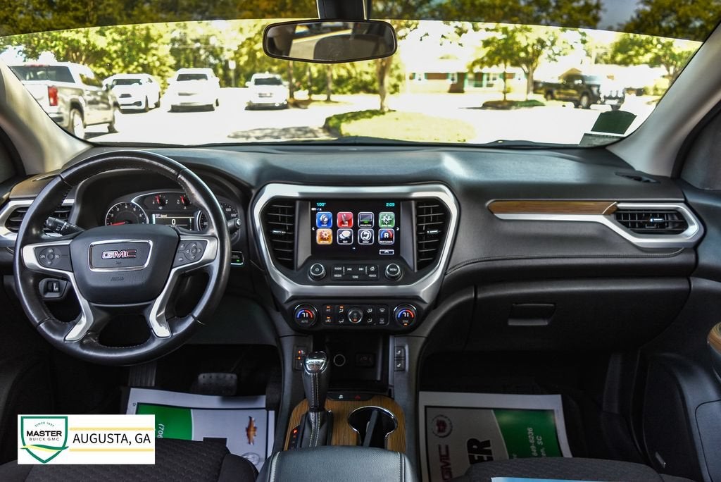 2018 GMC Acadia SLE