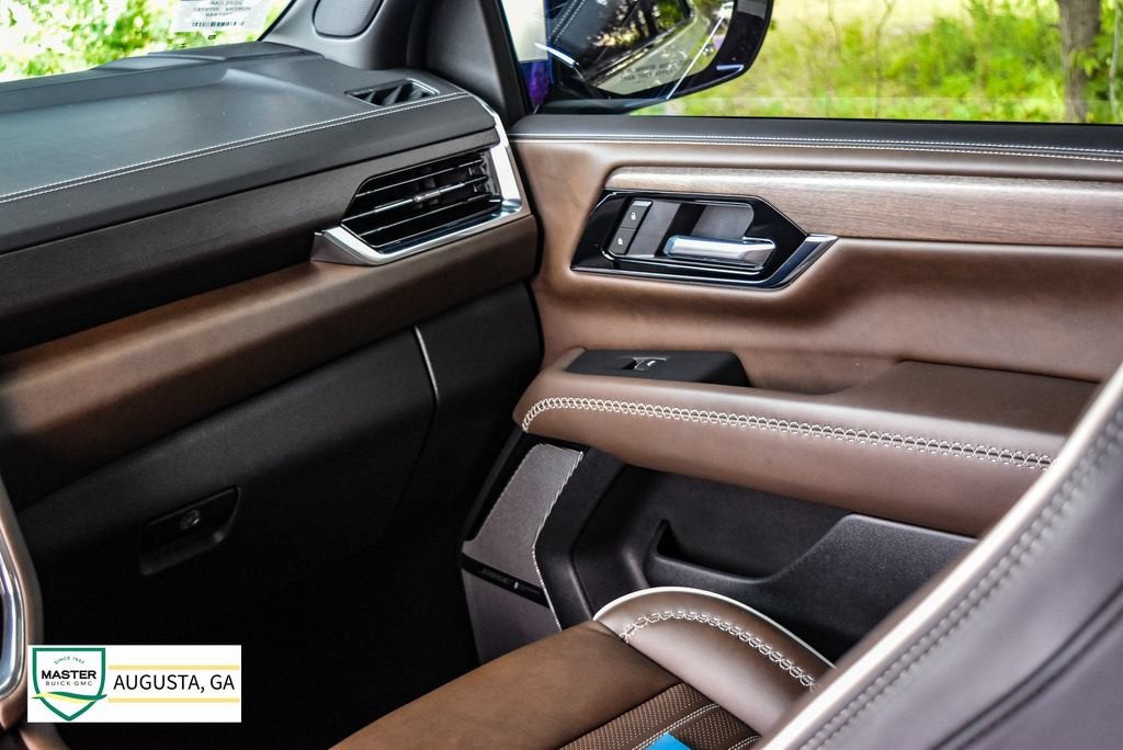 2025 GMC Yukon Denali Ultimate