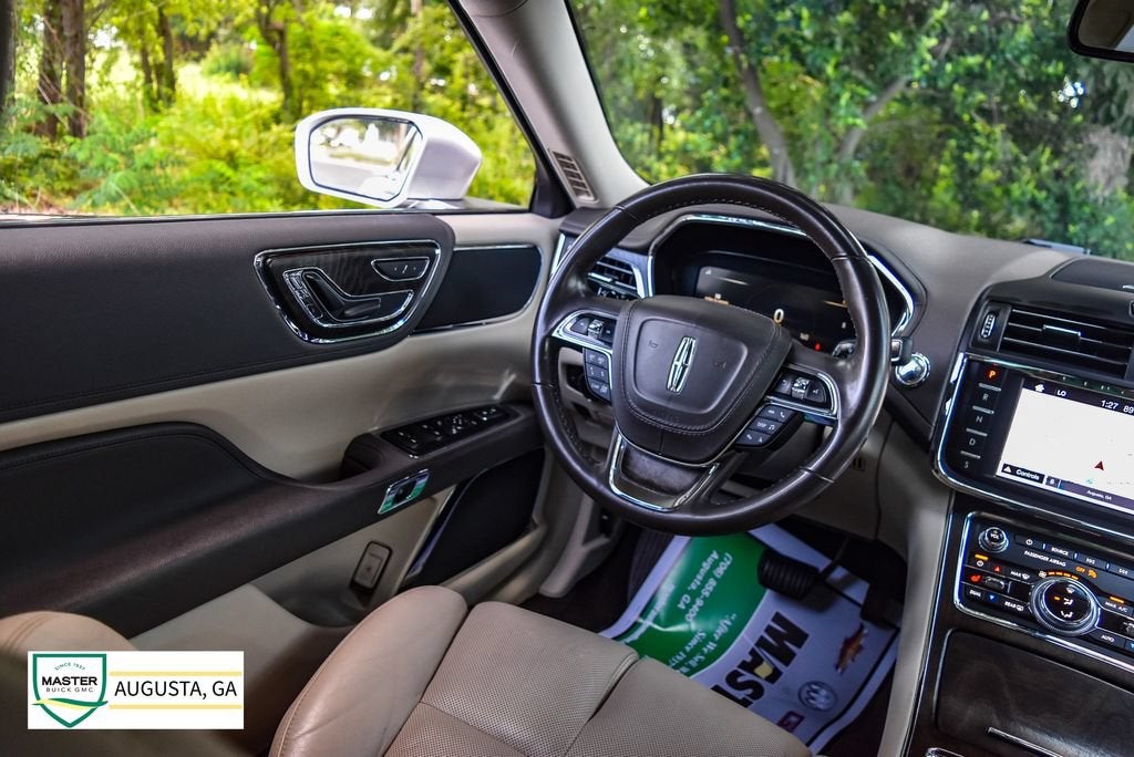 2019 Lincoln Continental Select