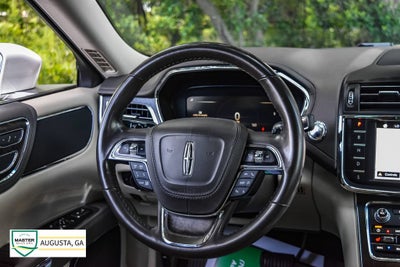 2019 Lincoln Continental Select