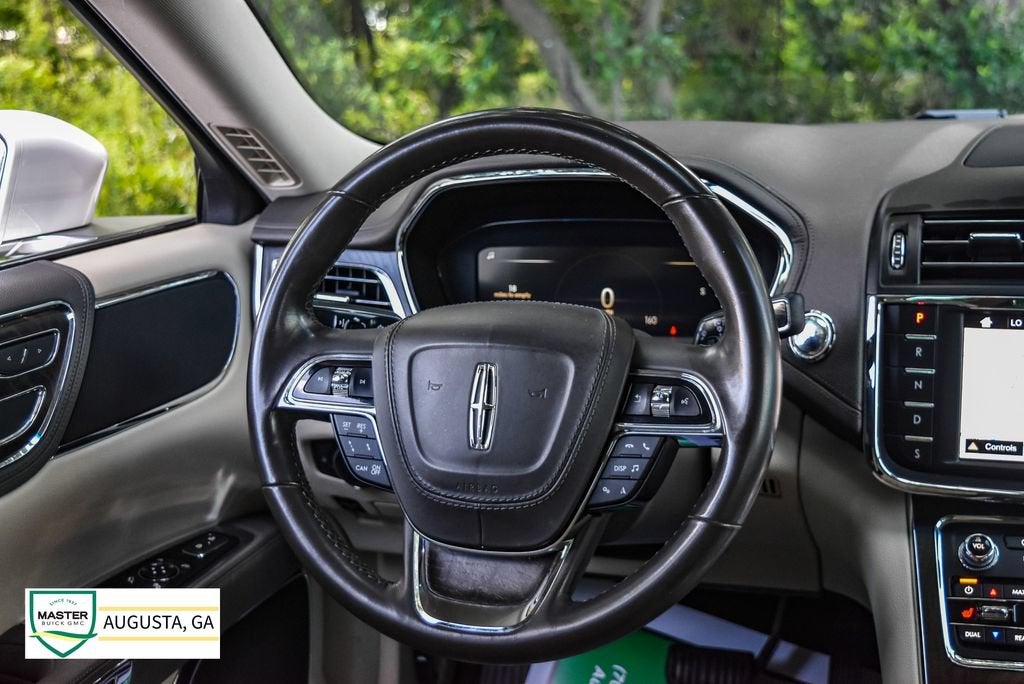 2019 Lincoln Continental Select