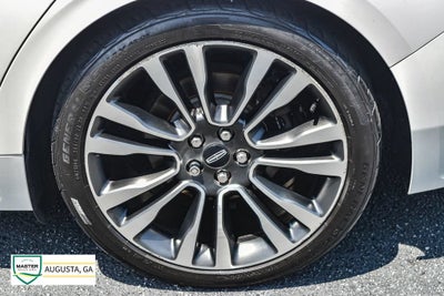 2019 Lincoln Continental Select