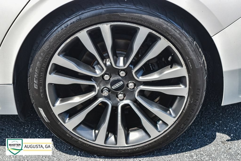 2019 Lincoln Continental Select
