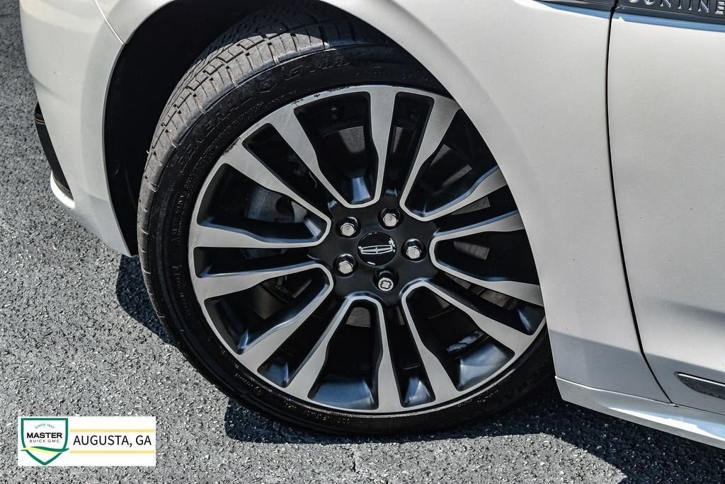 2019 Lincoln Continental Select