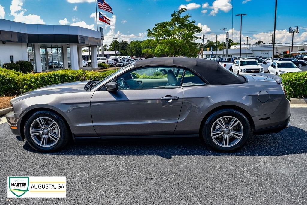 2011 Ford Mustang V6