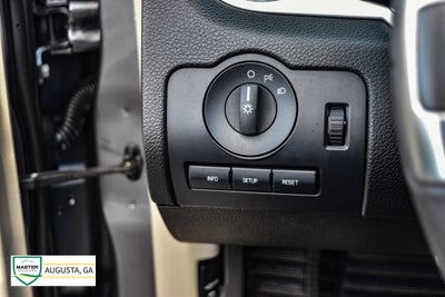 2011 Ford Mustang V6