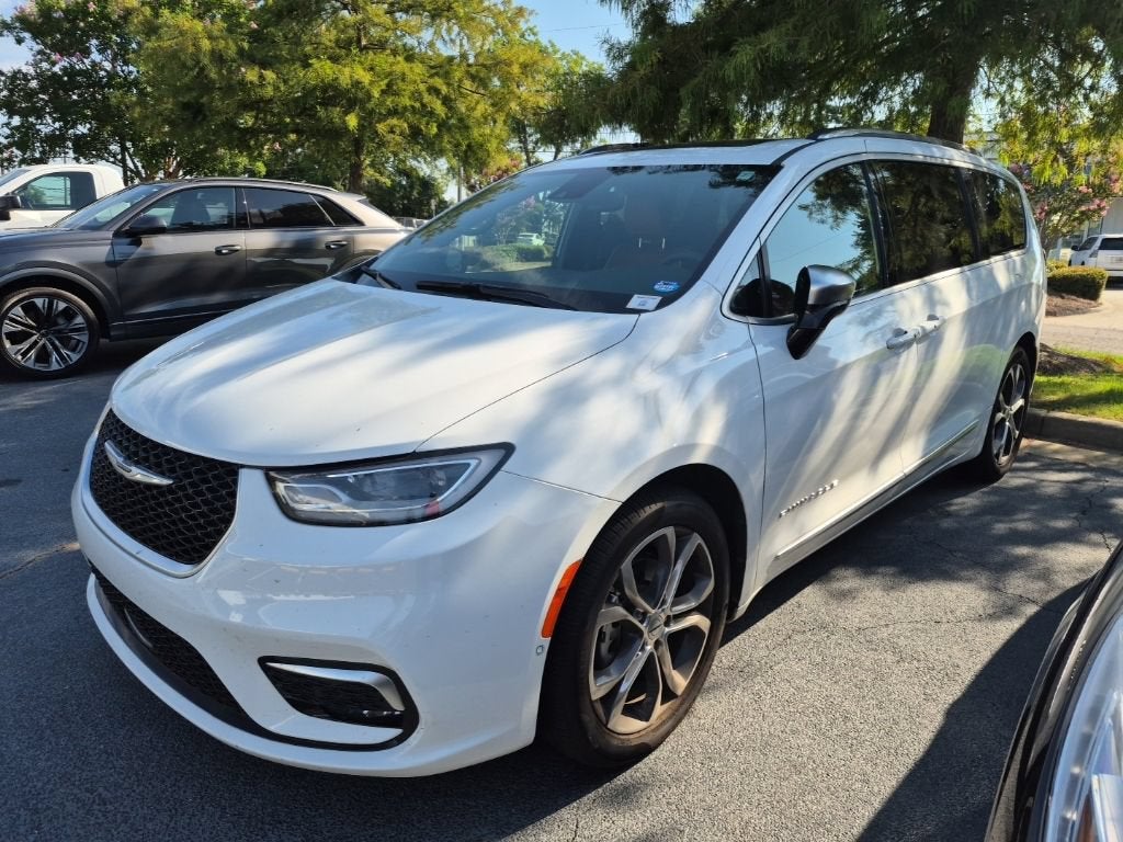 2025 Chrysler Pacifica Pinnacle