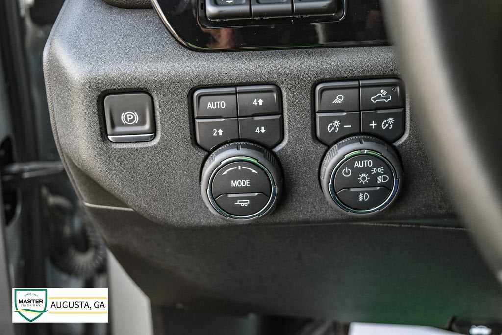 2025 Chevrolet Silverado 3500 HD High Country