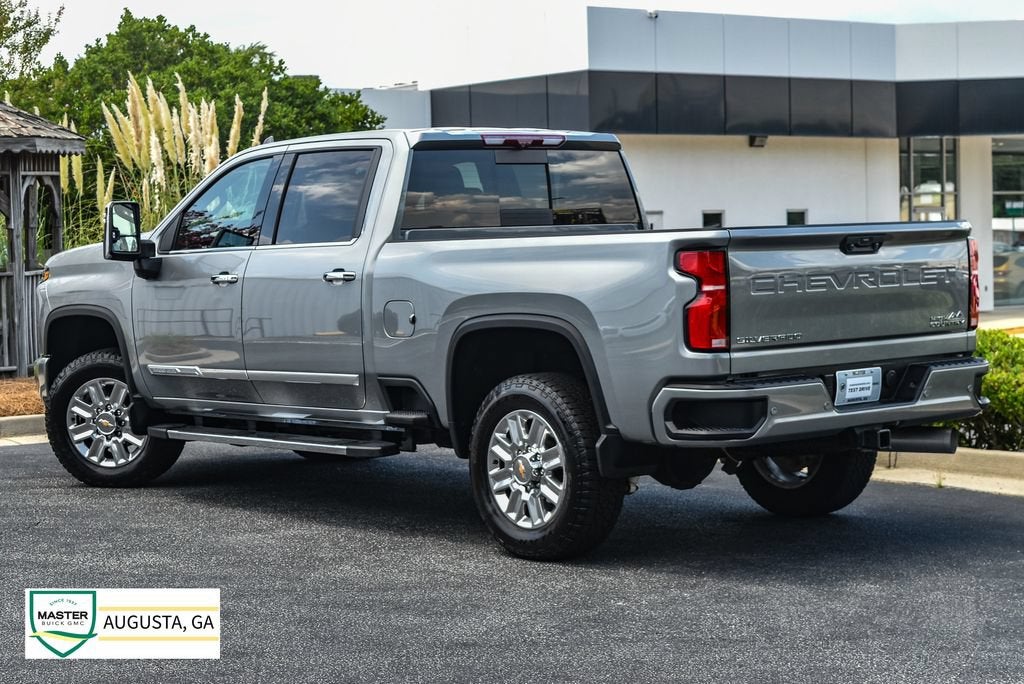 2025 Chevrolet Silverado 3500 HD High Country