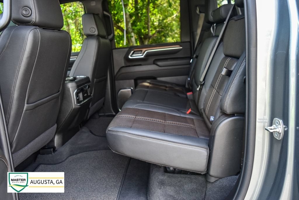 2025 Chevrolet Silverado 3500 HD High Country