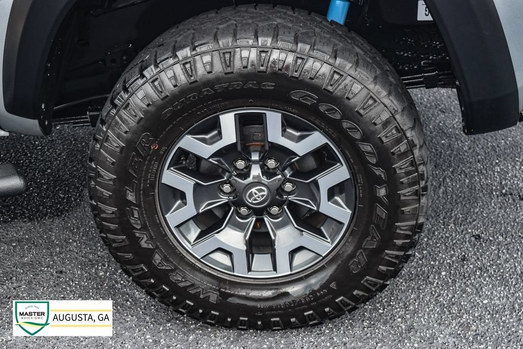 2023 Toyota Tacoma 4WD SR
