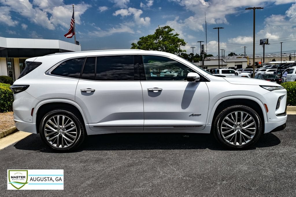 2026 Buick Enclave Avenir