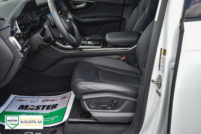2024 Audi Q7 Premium Plus