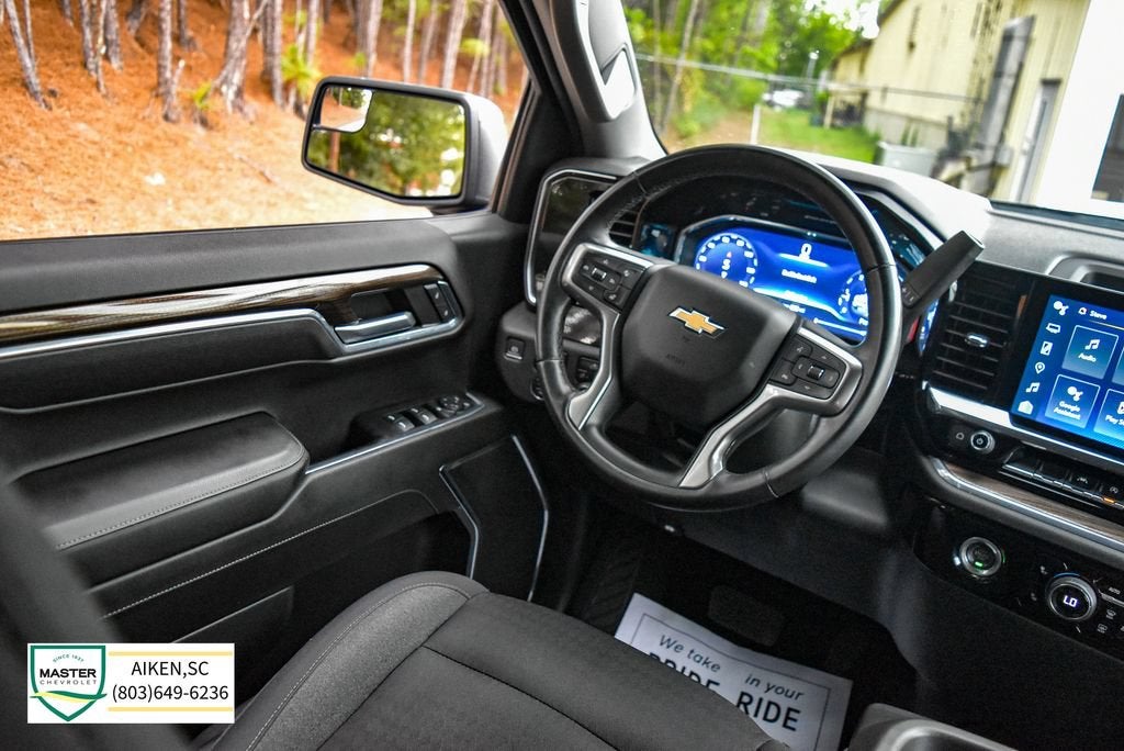 2023 Chevrolet Silverado 1500 LT (2FL)