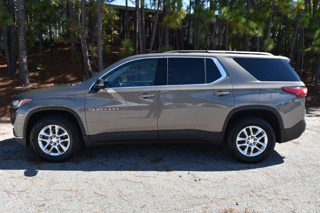 2020 Chevrolet Traverse LT Cloth