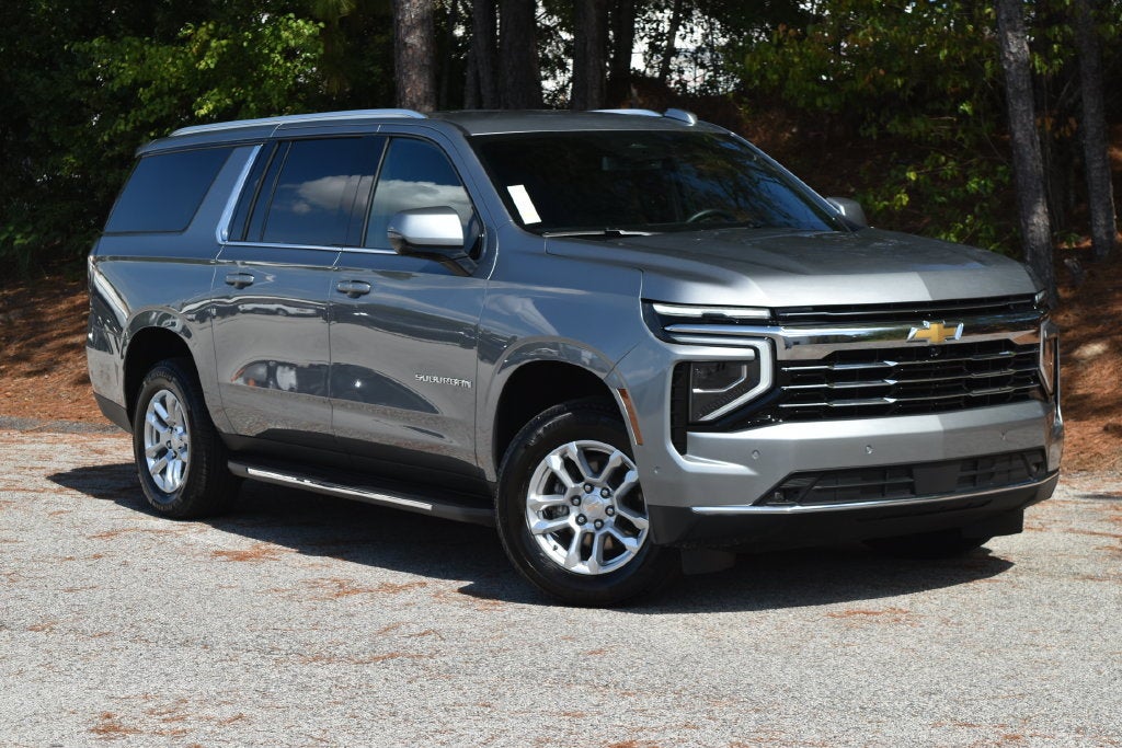 2026 Chevrolet Suburban LT