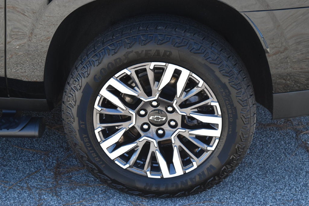 2025 Chevrolet Suburban Z71