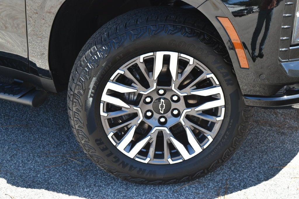 2025 Chevrolet Suburban Z71