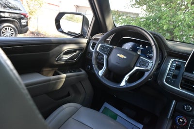 2022 Chevrolet Suburban LT