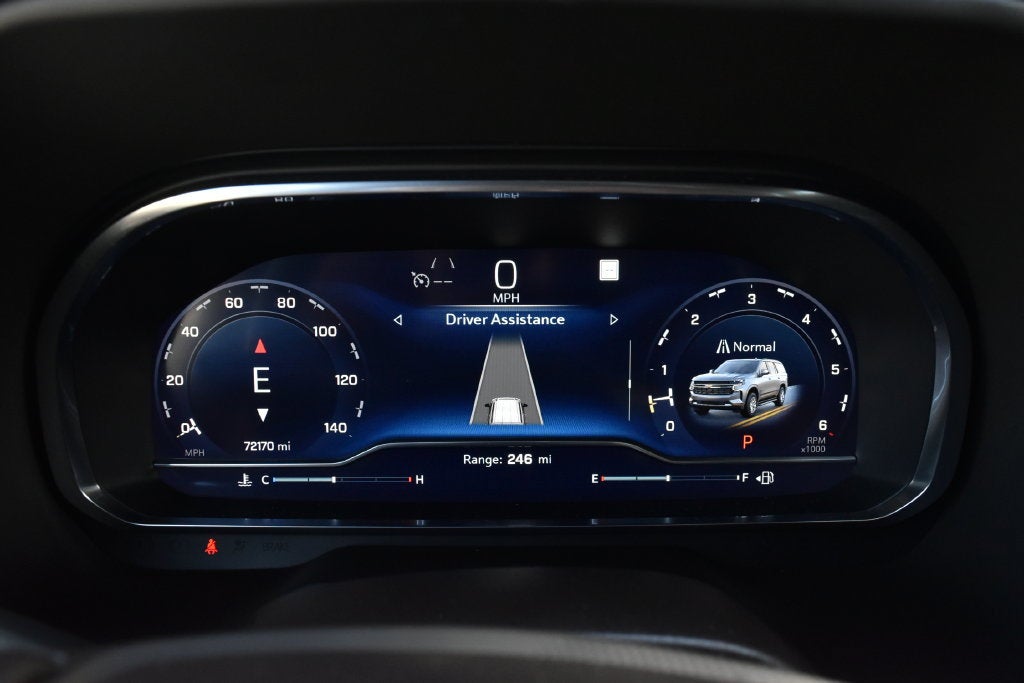 2022 Chevrolet Suburban LT