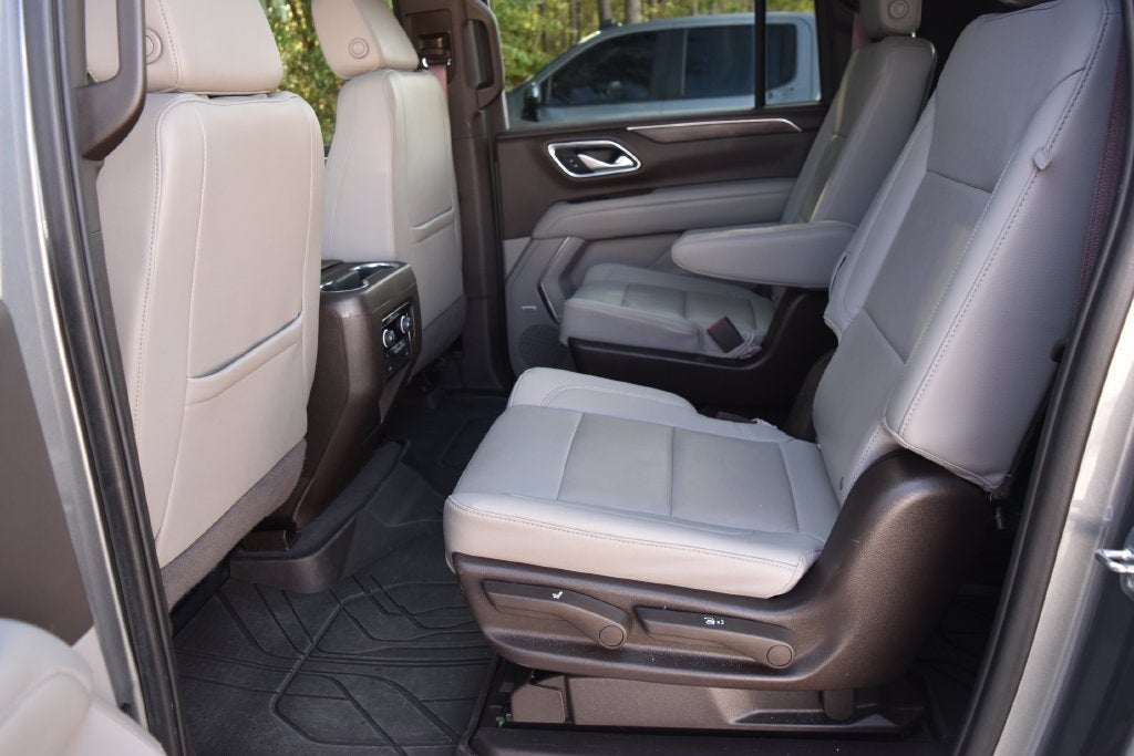 2022 Chevrolet Suburban LT