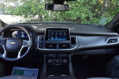 2022 Chevrolet Suburban LT
