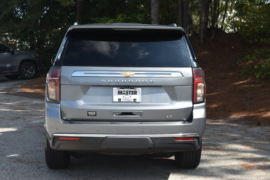 2022 Chevrolet Suburban LT