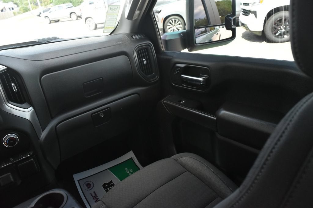 2024 Chevrolet Silverado 2500 HD Custom