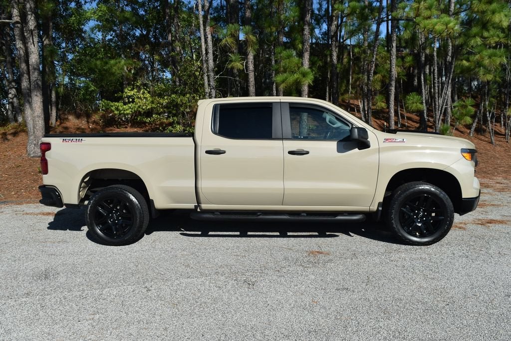 2022 Chevrolet Silverado 1500 Custom Trail Boss
