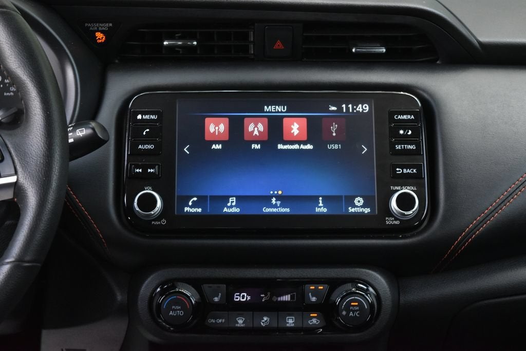 2023 Nissan Kicks SR