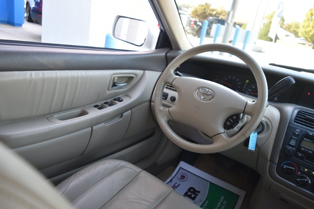 2003 Toyota Avalon XL